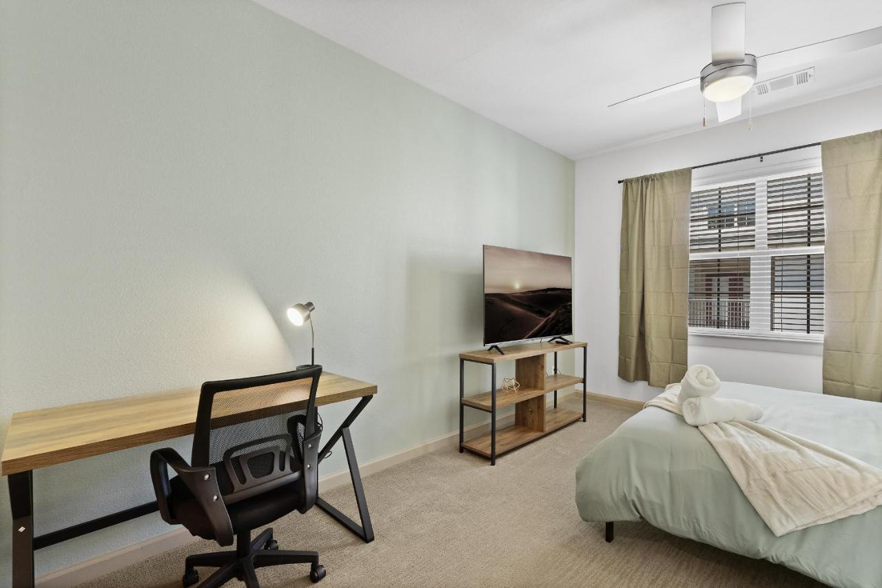 Apartament Luxe 3B/2B Getaway - Pool, Gym, Parking, Pet Wash Leander Zewnętrze zdjęcie
