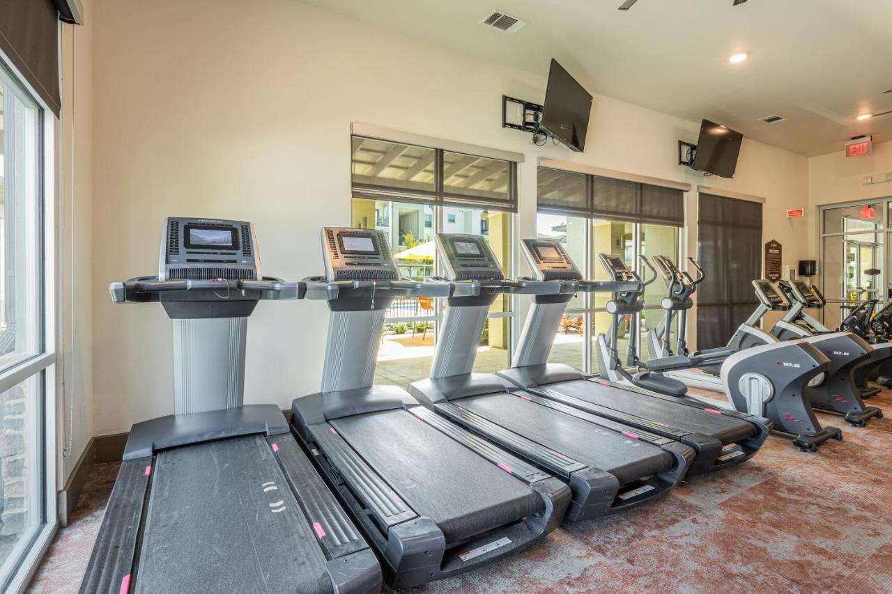 Apartament Luxe 3B/2B Getaway - Pool, Gym, Parking, Pet Wash Leander Zewnętrze zdjęcie