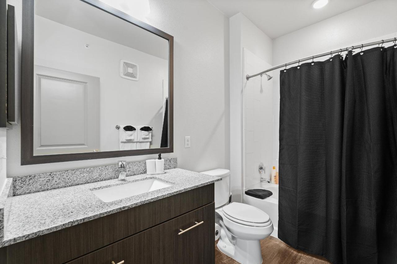 Apartament Luxe 3B/2B Getaway - Pool, Gym, Parking, Pet Wash Leander Zewnętrze zdjęcie