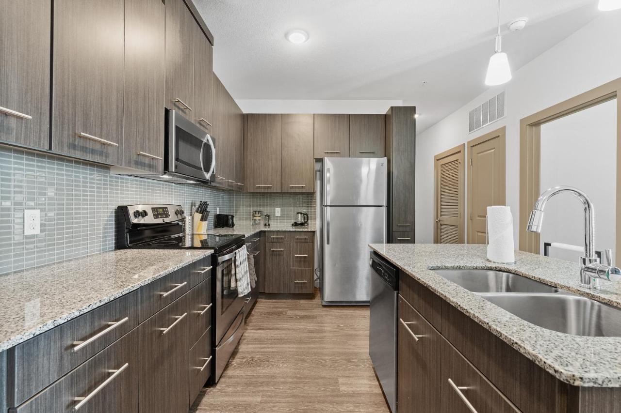Apartament Luxe 3B/2B Getaway - Pool, Gym, Parking, Pet Wash Leander Zewnętrze zdjęcie